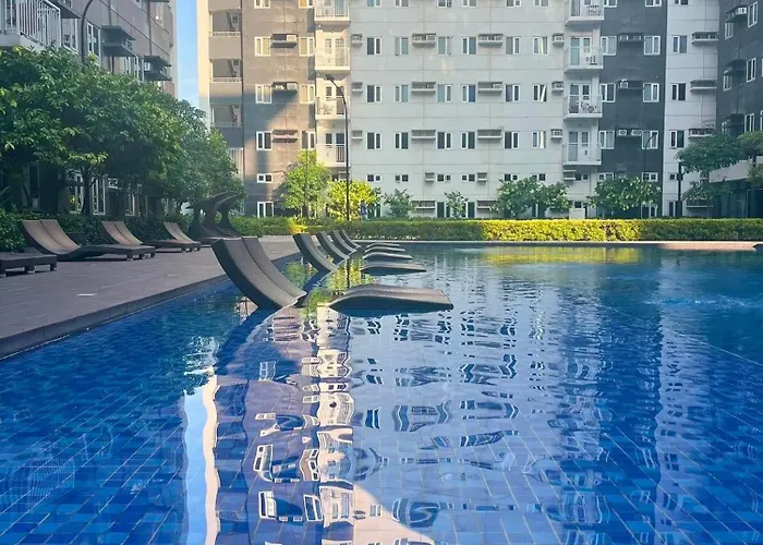 Ceyans Charm Staycation Apartahotel *